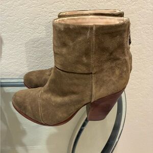 Rag & Bone newbury  brown suede ankle boots